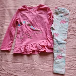 3T Carter's 2pc outfit- pink dinos & hearts